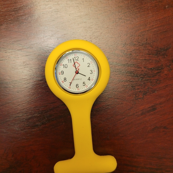 New Yellow Medical Nurse Attachable Scrub Watch - Picture 1 of 4